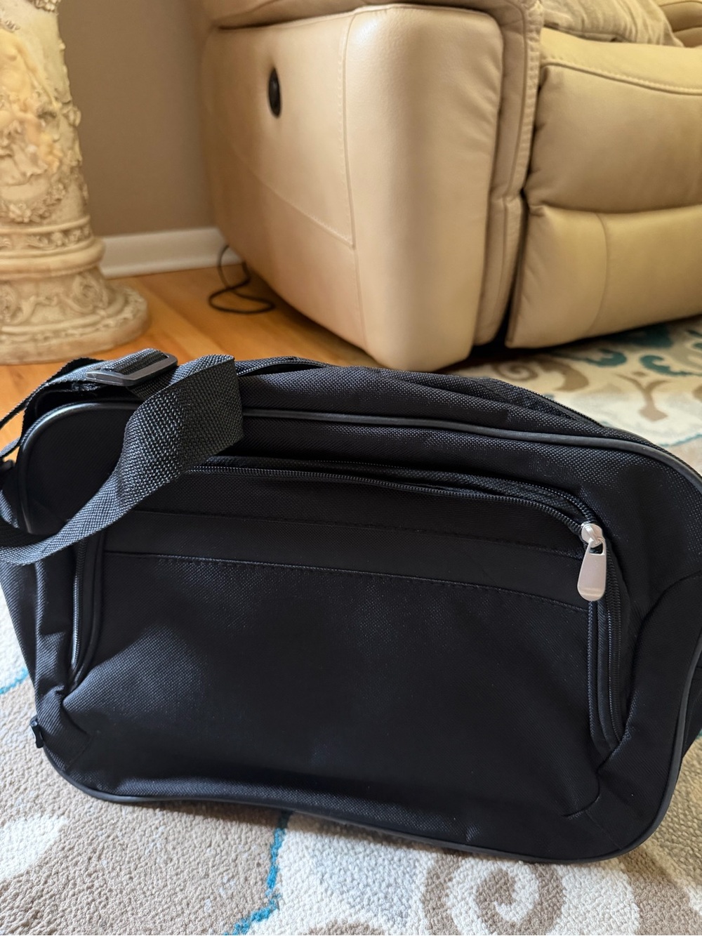 Black Men's Travel Toiletry Bag - Compact Organizer